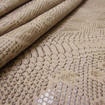 H90_crocodile_leatherette_beige_2